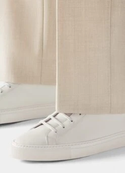 Off-White High Top Sneaker